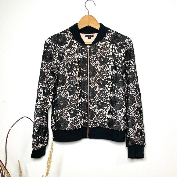 Stella & Dot Danielle Lace Bomber Jacket - Picture 4 of 11